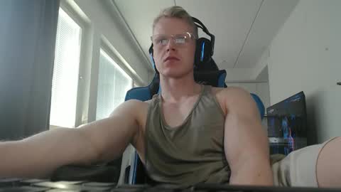 chestbrahhhhhh online show from May 2026 04:23:02 PM