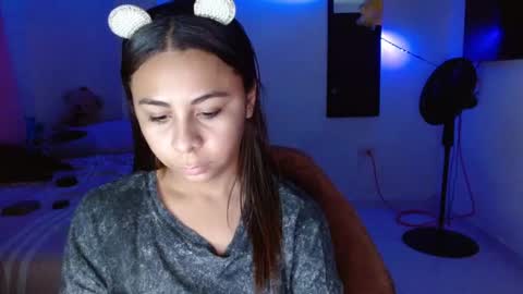 Snapshot of chiara_20 chatting on February 2026 11:00:01 PM Airam online show from February 2026 11:00:01 PM