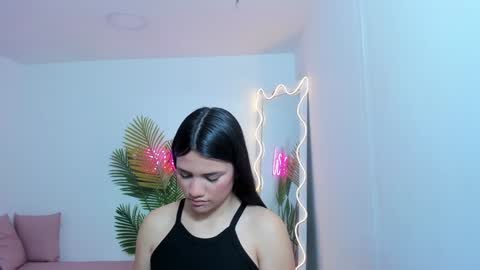 Chiara  online show from January 2025 07:15:01 PM