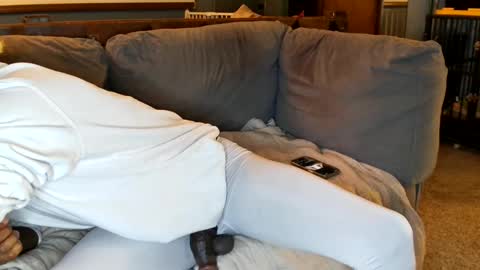 Snapshot of chicagothirdleg chatting on April 2026 04:54:01 AM Que online show from April 2026 04:54:01 AM