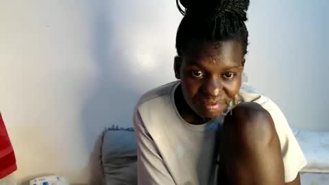 chichie_ online show from June 2026 09:55:02 AM
