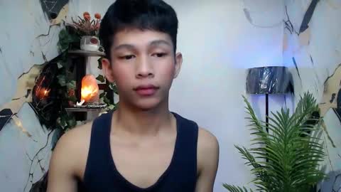 Snapshot of chick_renz chatting on October 2025 05:34:01 PM chick_renz online show from October 2025 05:34:01 PM