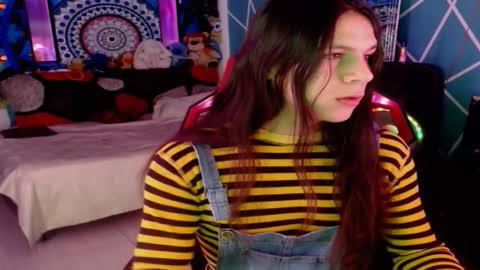 Snapshot of chico_explosivo chatting on October 2025 01:39:02 AM chico_explosivo online show from October 2025 01:39:02 AM