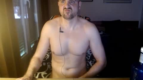 chicocam1983 online show from May 2026 03:52:02 PM