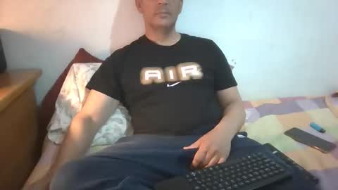 Snapshot of chicodelsur69 chatting on March 2026 01:05:01 PM Chicodelsur online show from March 2026 01:05:01 PM