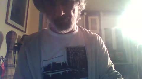 Snapshot of chicomaxi2 chatting on October 2025 09:11:01 PM chicomaxi - Im here for fun. Not paid sex so dont bother online show from October 2025 09:11:01 PM