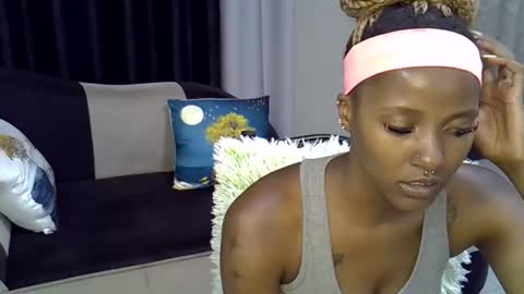 Snapshot of chill_esther chatting on January 2026 04:43:02 PM Chill esther online show from January 2026 04:43:02 PM