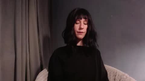 Snapshot of chill_julie chatting on November 2025 02:13:01 AM Juliet online show from November 2025 02:13:01 AM