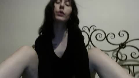 Juliet online show from April 2026 08:18:01 PM