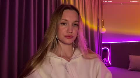 Goddess Vika - owner of all ur money online show from February 2026 04:37:02 PM