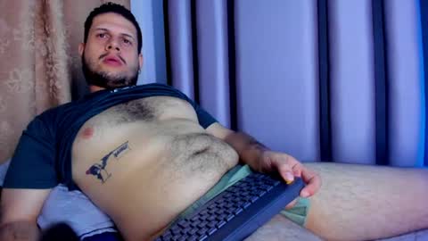 Snapshot of chilli_willix chatting on July 2026 11:56:02 AM Willix online show from July 2026 11:56:02 AM