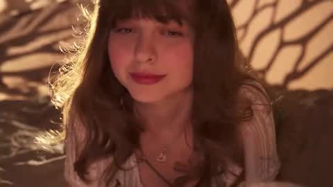 Hanna online show from November 2025 03:03:01 PM