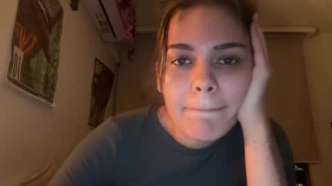 KAIA online show from November 2025 12:27:01 AM