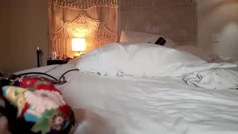 Snapshot of chillwithcamii chatting on May 2026 02:45:01 PM yoursensualparadise online show from May 2026 02:45:01 PM