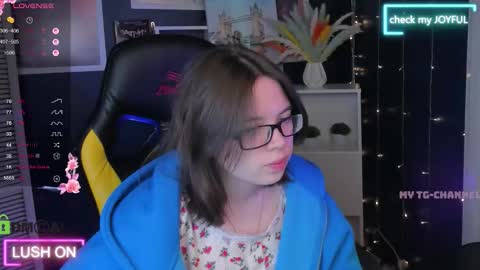 chio_mio online show from September 2025 02:02:02 AM