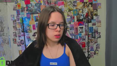 chio_mio online show from October 2025 02:11:02 AM