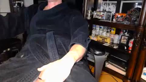 chiphoneman online show from March 2026 04:51:01 AM