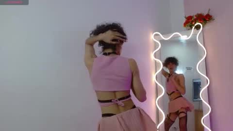 chipi_tay online show from September 2025 07:50:02 PM