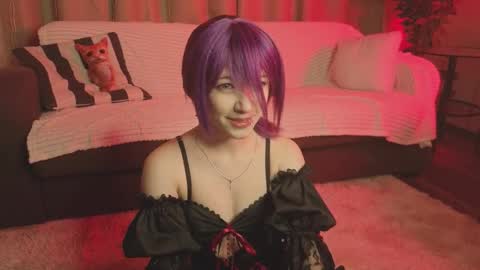 Leyna online show from February 2026 08:07:01 PM