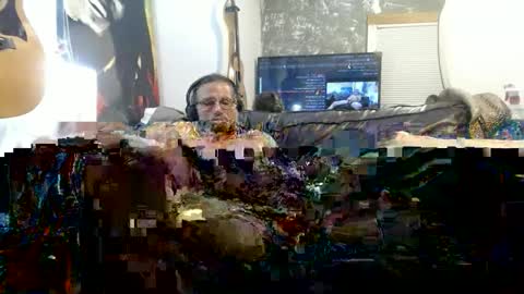 Snapshot of chitwnhustler chatting on December 2024 06:42:02 AM SpunHung online show from December 2024 06:42:02 AM
