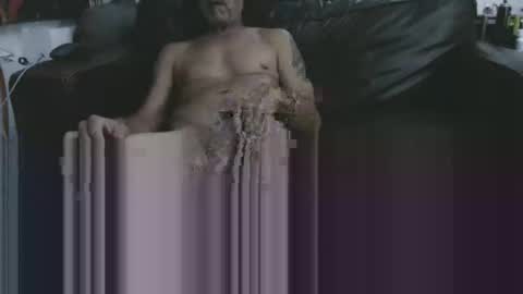 Snapshot of chitwnhustler chatting on January 2025 10:49:02 AM SpunHung online show from January 2025 10:49:02 AM