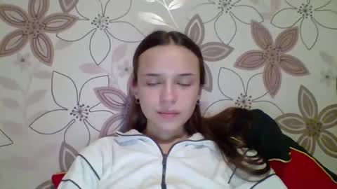 Snapshot of chloe45673 chatting on May 2026 07:31:02 PM chloe45673 online show from May 2026 07:31:02 PM