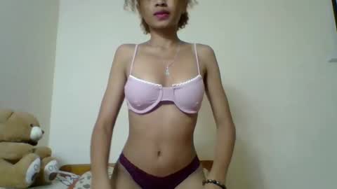 Snapshot of chloe9794 chatting on November 2025 03:45:01 PM chloe9794 online show from November 2025 03:45:01 PM