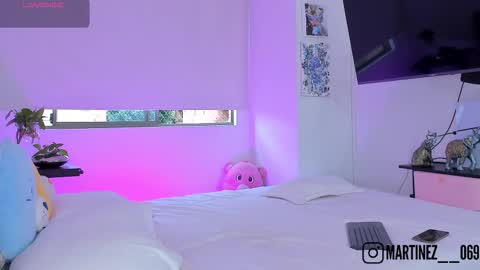 CHLOE online show from October 2025 10:12:02 PM