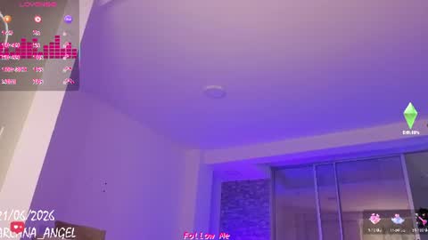 chloe_cooperr online show from June 2026 08:55:02 PM