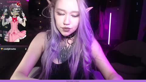 Snapshot of chloe_crystall_killer chatting on December 2024 08:44:01 PM chloe_crystall_killer online show from December 2024 08:44:01 PM