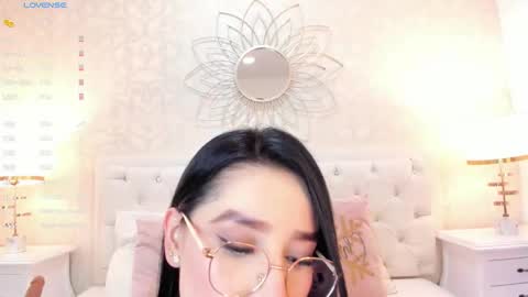 Sara online show from November 2025 11:35:01 AM