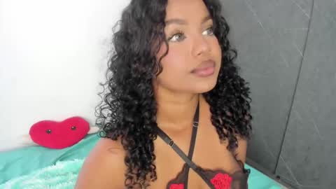 Snapshot of chloe_evans21 chatting on September 2025 10:11:02 PM chloe online show from September 2025 10:11:02 PM