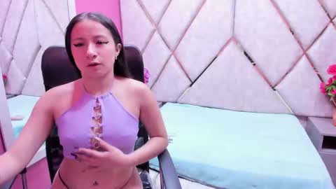 Chloe online show from December 2025 03:03:01 AM