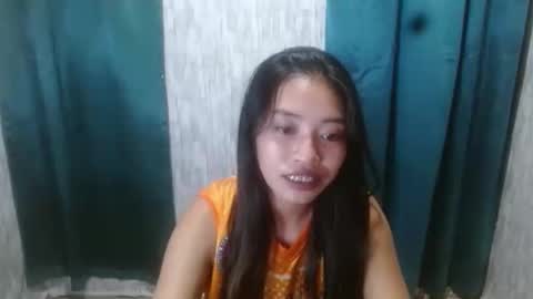 Snapshot of chloe_harlot chatting on May 2026 04:47:02 PM chloe and harlot online show from May 2026 04:47:02 PM