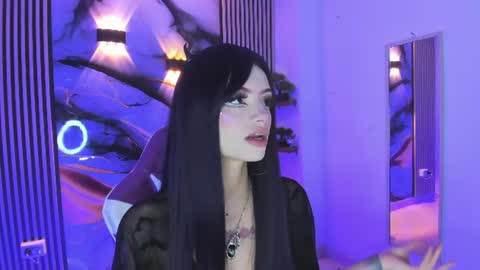 chloe_jacksonn online show from June 2026 07:57:02 PM