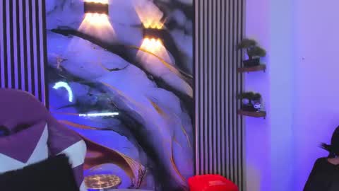 chloe_jacksonn online show from June 2026 06:17:01 PM