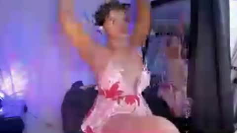 Snapshot of chloe_kisses2 chatting on June 2026 12:09:02 PM chloe_kisses2 online show from June 2026 12:09:02 PM