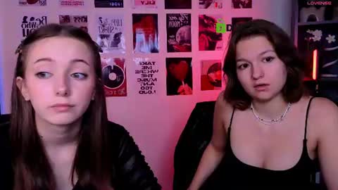 Snapshot of chloe_ley chatting on July 2026 09:01:02 AM chloe_ley online show from July 2026 09:01:02 AM