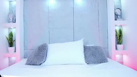 Snapshot of chloe_nova_ chatting on September 2025 05:07:02 AM Chloe online show from September 2025 05:07:02 AM