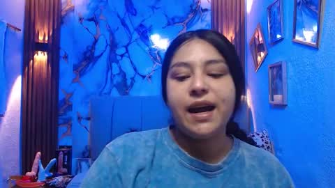 chloe_smith5 online show from March 2026 01:15:02 PM