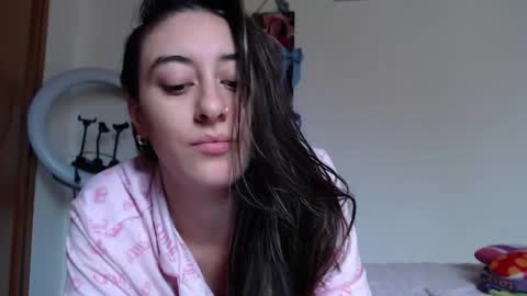 Chloe  online show from March 2026 07:06:01 PM