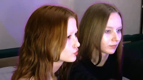 chloe wifey online show from April 2026 08:06:02 PM