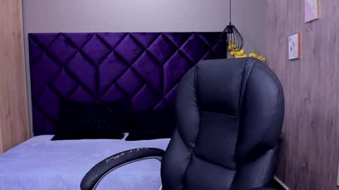 Snapshot of chloecampbell03 chatting on October 2025 03:29:02 PM chloecampbell03 online show from October 2025 03:29:02 PM