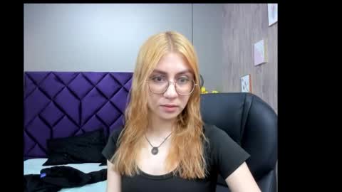 Snapshot of chloecampbell03 chatting on November 2025 11:35:01 AM chloecampbell03 online show from November 2025 11:35:01 AM