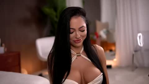 chloedevinex online show from June 2026 03:33:01 AM