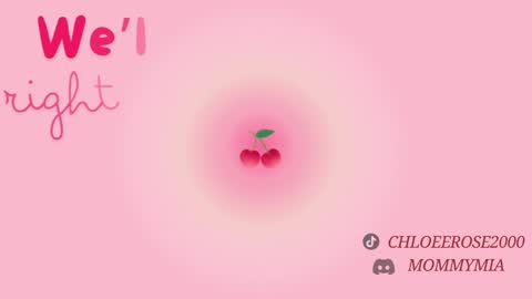 Snapshot of chloeerose2000 chatting on January 2025 11:06:01 AM ChloeeRose online show from January 2025 11:06:01 AM