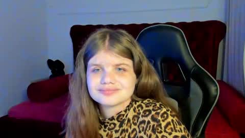 ChloeHalses online show from May 2026 05:07:02 PM