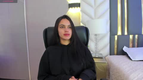  Chloe Harper  online show from April 2026 11:49:02 AM