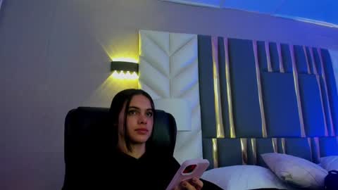  Chloe Harper  online show from June 2026 11:58:02 AM