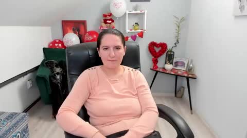 Snapshot of chloehottie chatting on February 2025 10:55:02 AM chloehottie online show from February 2025 10:55:02 AM
